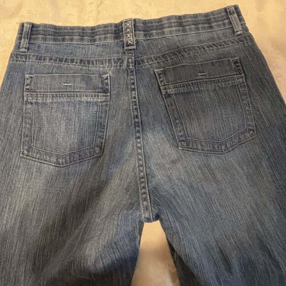 Women's Lee Platinum label denim capri.  Size 16M.  Very good condition. - Picture 1 of 8